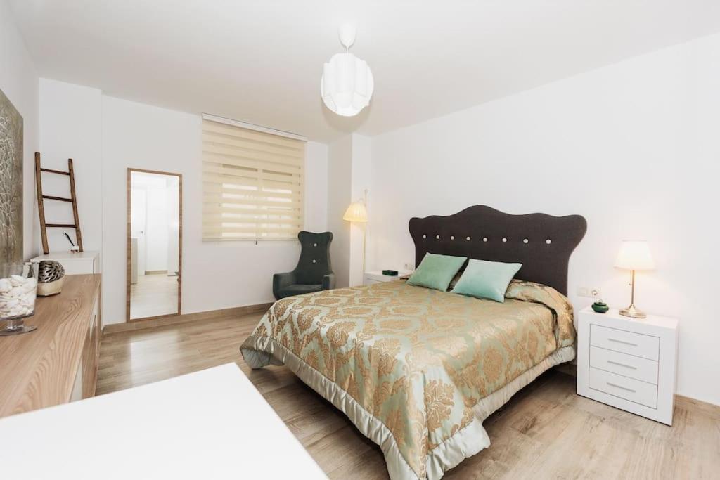 Modern First Line Apartment Almunecar Luaran gambar