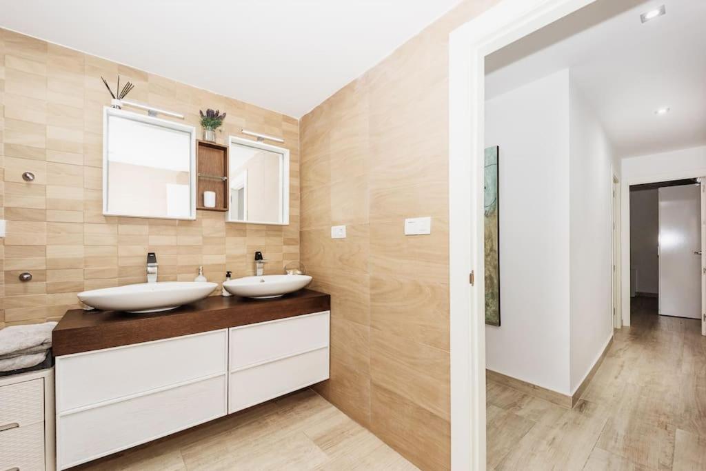 Modern First Line Apartment Almunecar Luaran gambar