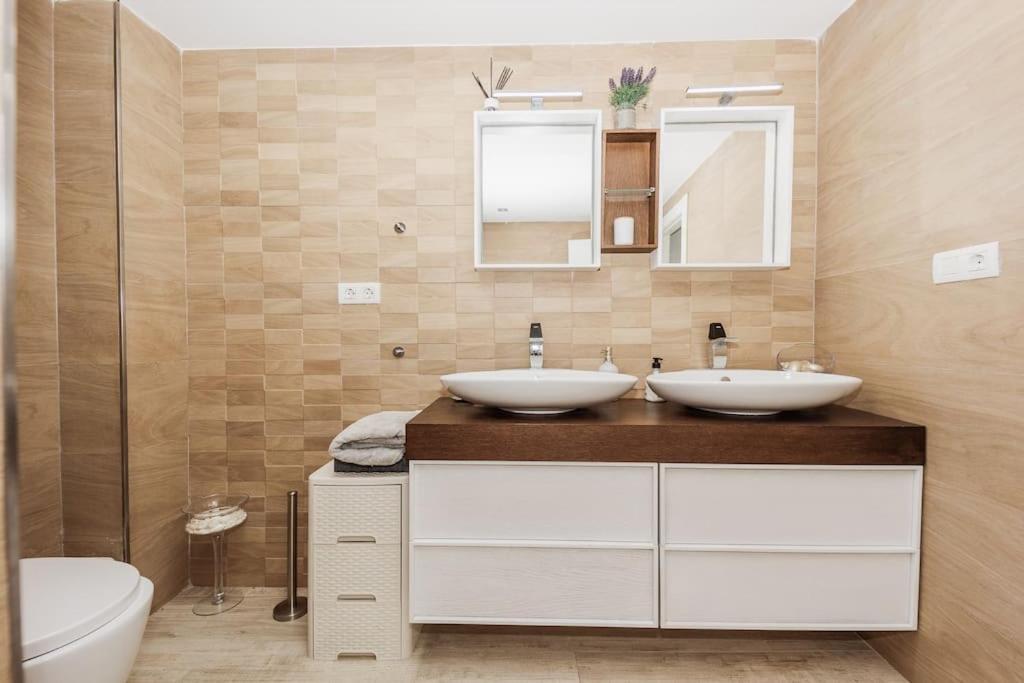 Modern First Line Apartment Almunecar Luaran gambar