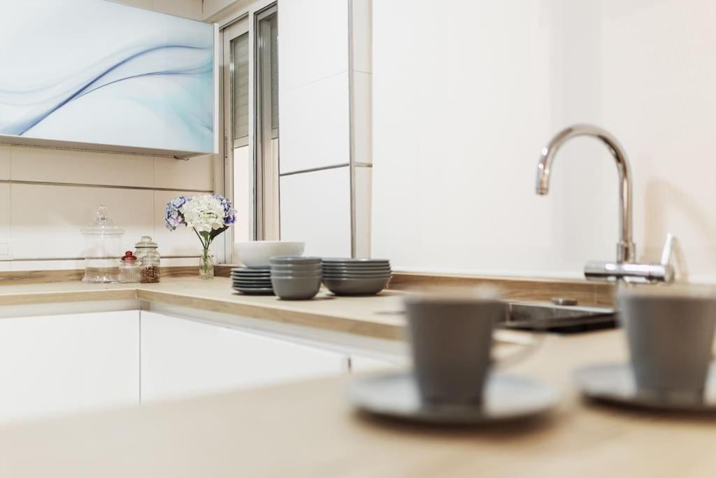 Modern First Line Apartment Almunecar Luaran gambar