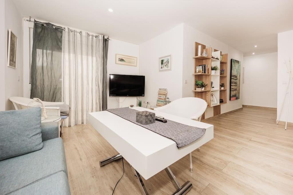 Modern First Line Apartment Almunecar Luaran gambar